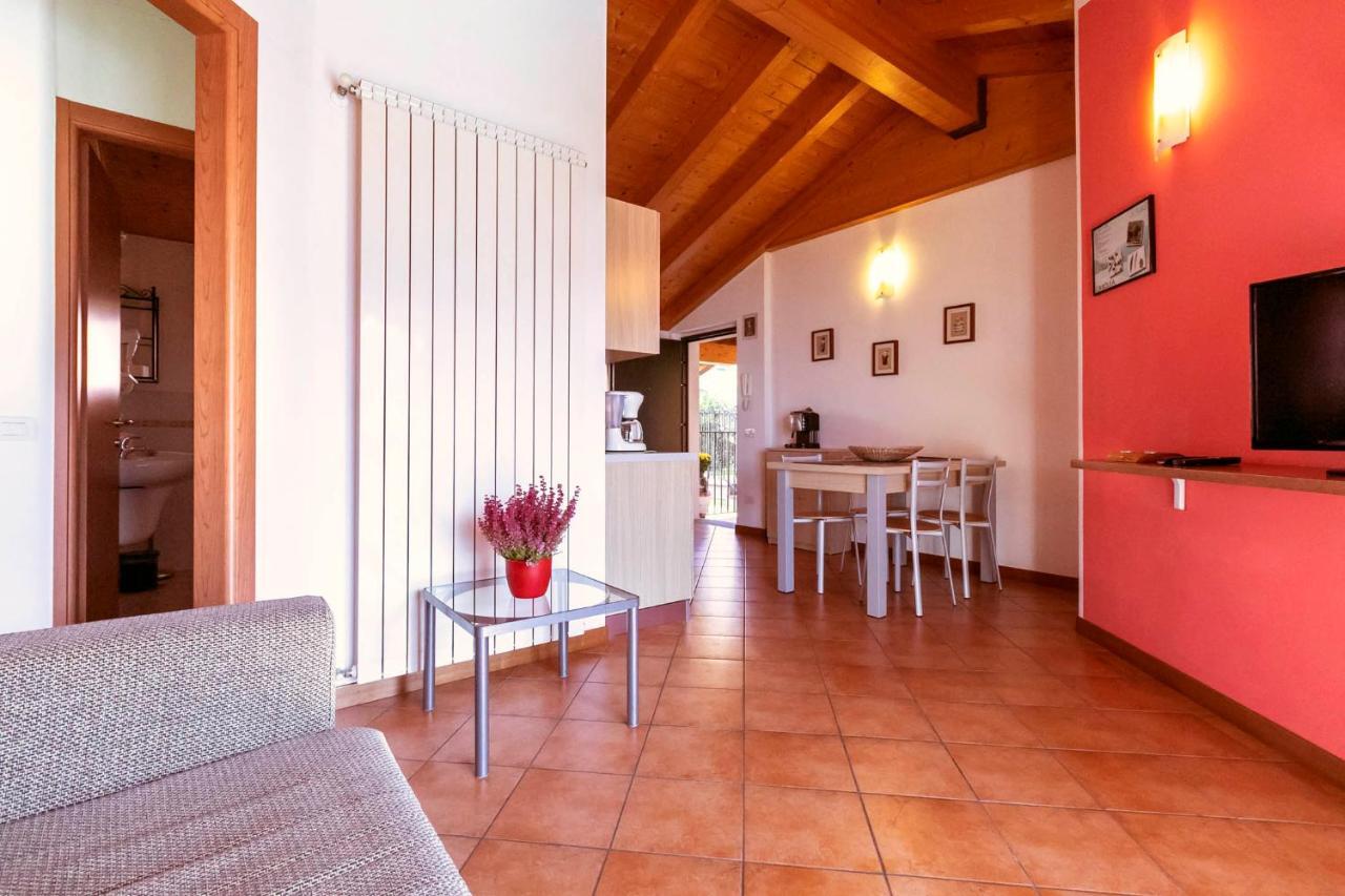 La Collina Degli Ulivi Apartment Vercana Exterior photo